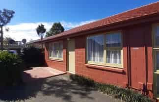 2/8 Stanmore Road, Linwood