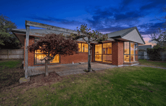 1/6 Windward Lane, Bromley