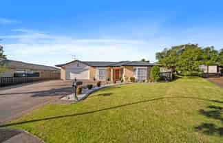 17 Flora Place, Wattle Downs