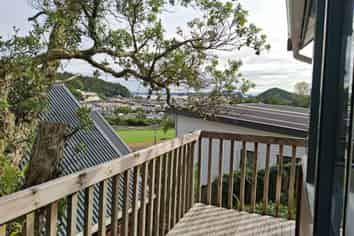 2/32 School Road, Paihia