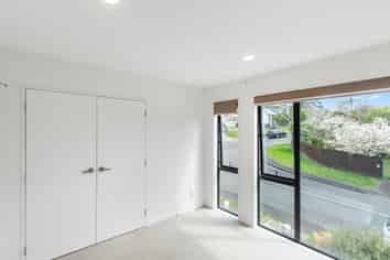 1B Quincey Place, Massey