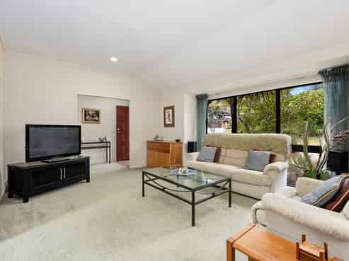 1 Crestview Place, Browns Bay