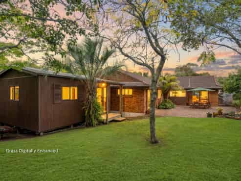 1 Crestview Place, Browns Bay