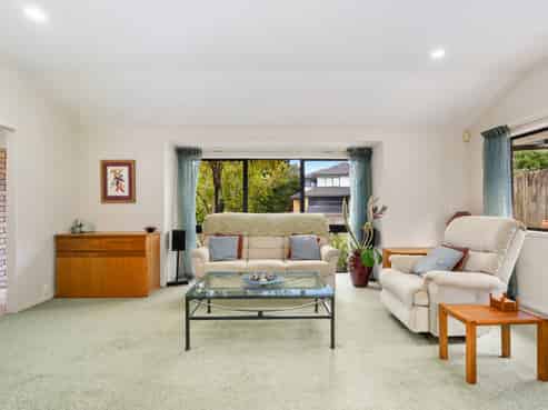 1 Crestview Place, Browns Bay