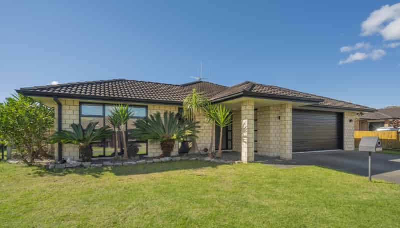 6 Gina Way, Welcome Bay