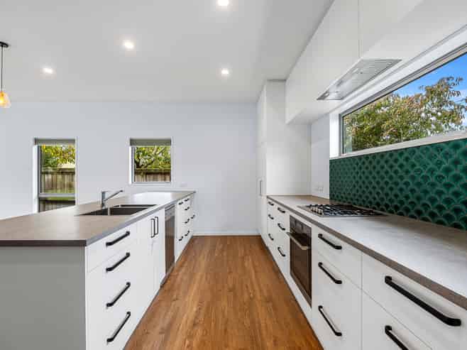 15 Railway Terrace, Glentunnel