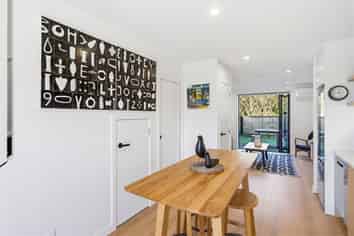 20/10 Trieste Way, Paraparaumu