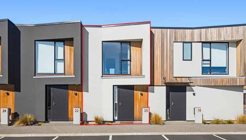 20/10 Trieste Way, Paraparaumu