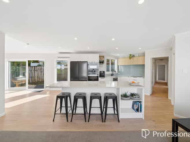 24 Pekanga Road, Normandale