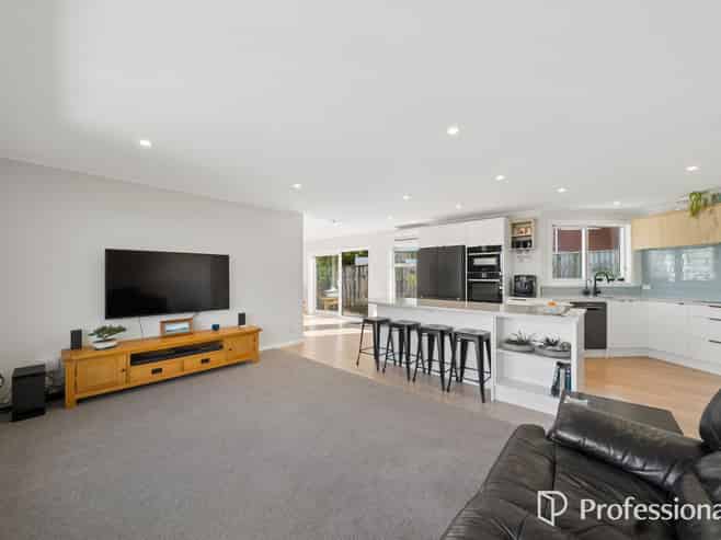 24 Pekanga Road, Normandale