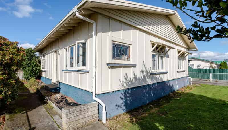 24 Thyra Street, Dannevirke