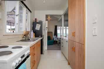 24 Thyra Street, Dannevirke