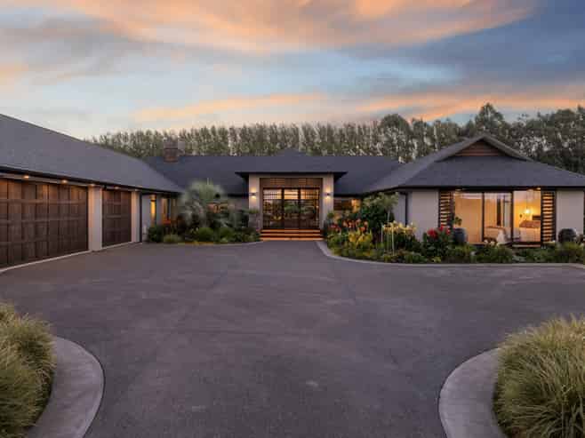 29 Mapleham Drive, Pegasus