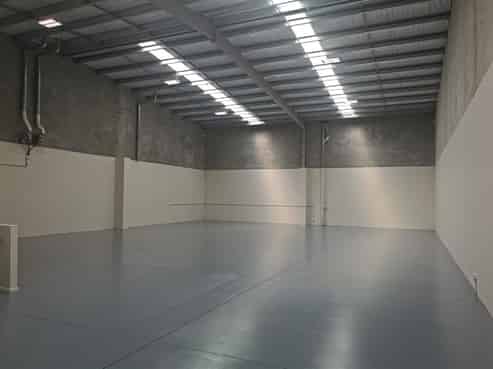 Well Presented Industrial Unit