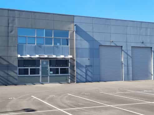 Well Presented Industrial Unit