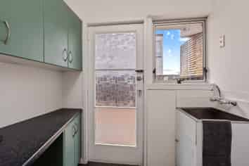 1/41 Hastings Street West, Sydenham
