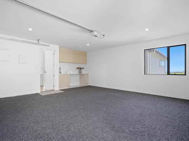 57 Matangi View Drive, Orewa