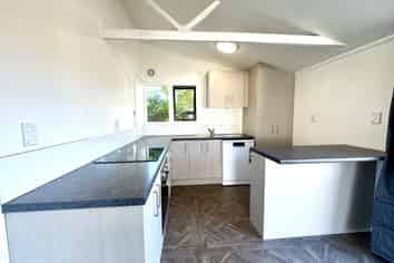 2/52 Taipari Road, Te Atatu Peninsula