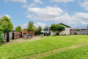 28 Stirling Place, Marchwiel