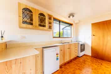 28 Stirling Place, Marchwiel