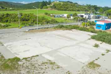 Front and Centre - Freehold! 