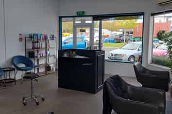 Prime Broadway Retail –  Corner Aspect