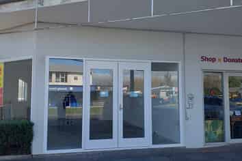 Prime Broadway Retail –  Corner Aspect
