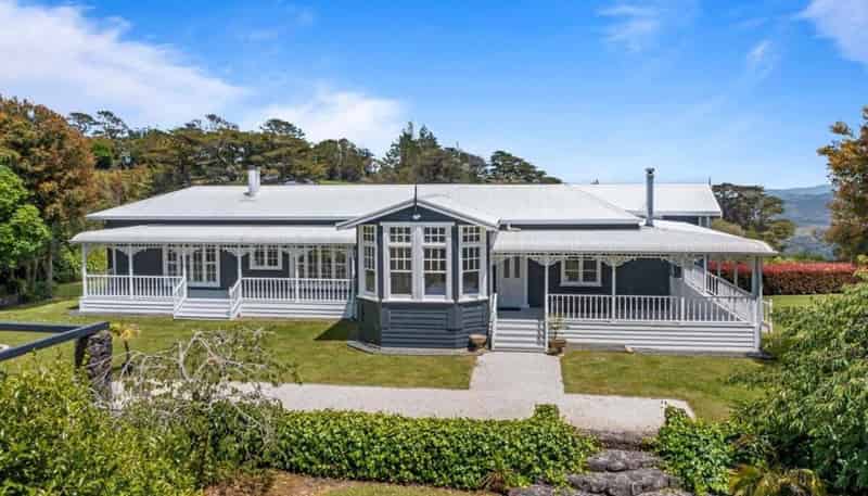 112 Rodney Road, Leigh