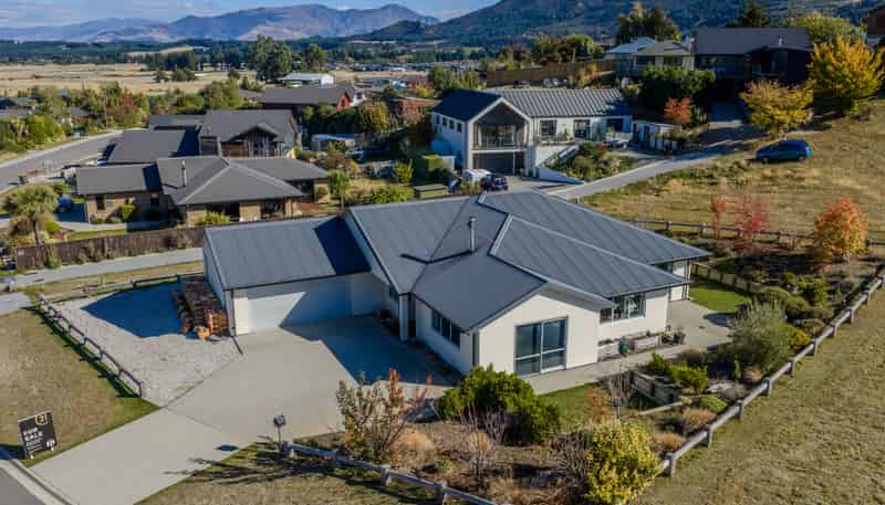 39 Nichol Street, Lake Hawea