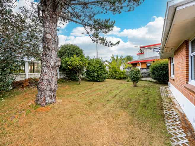 32 Donovan Street, Blockhouse Bay