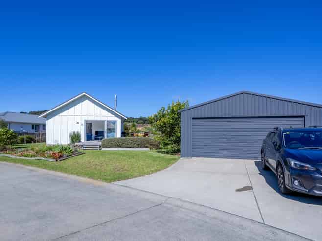 11 Northcoast Place, Mangawhai Heads
