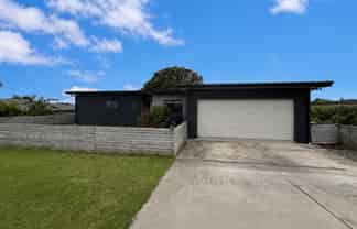 115 Wairau Road, Oakura