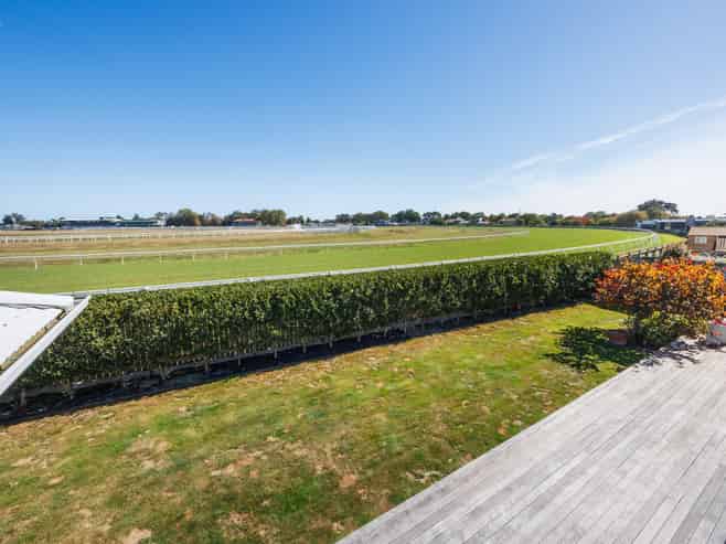 42 Totara Road, Awapuni