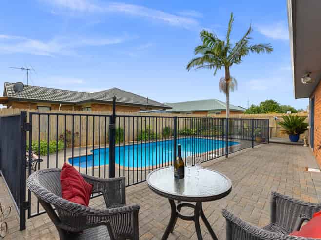 14 Sheriff Place, Randwick Park