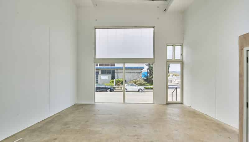 Unit 8/11/41 Bouverie Street, Petone