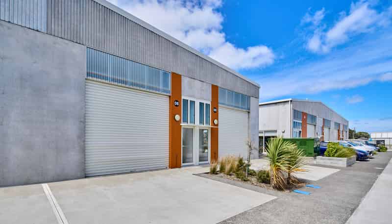 Unit 8/11/41 Bouverie Street, Petone