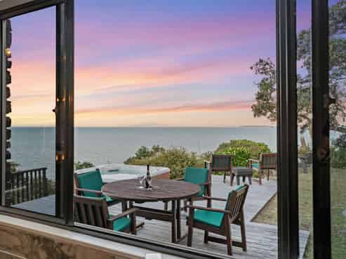 700 Hibiscus Coast Highway, Hatfields Beach