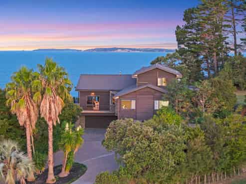 700 Hibiscus Coast Highway, Hatfields Beach
