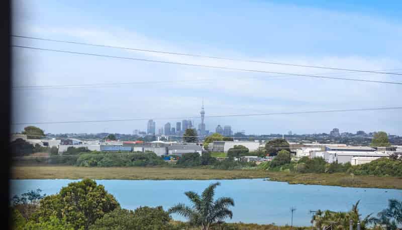 Lot 3/145 Tirimoana Road, Te Atatu South