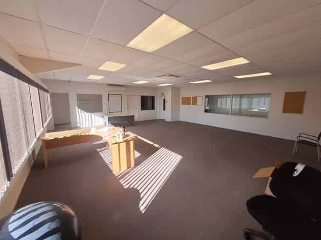 Office Space with Car Parks