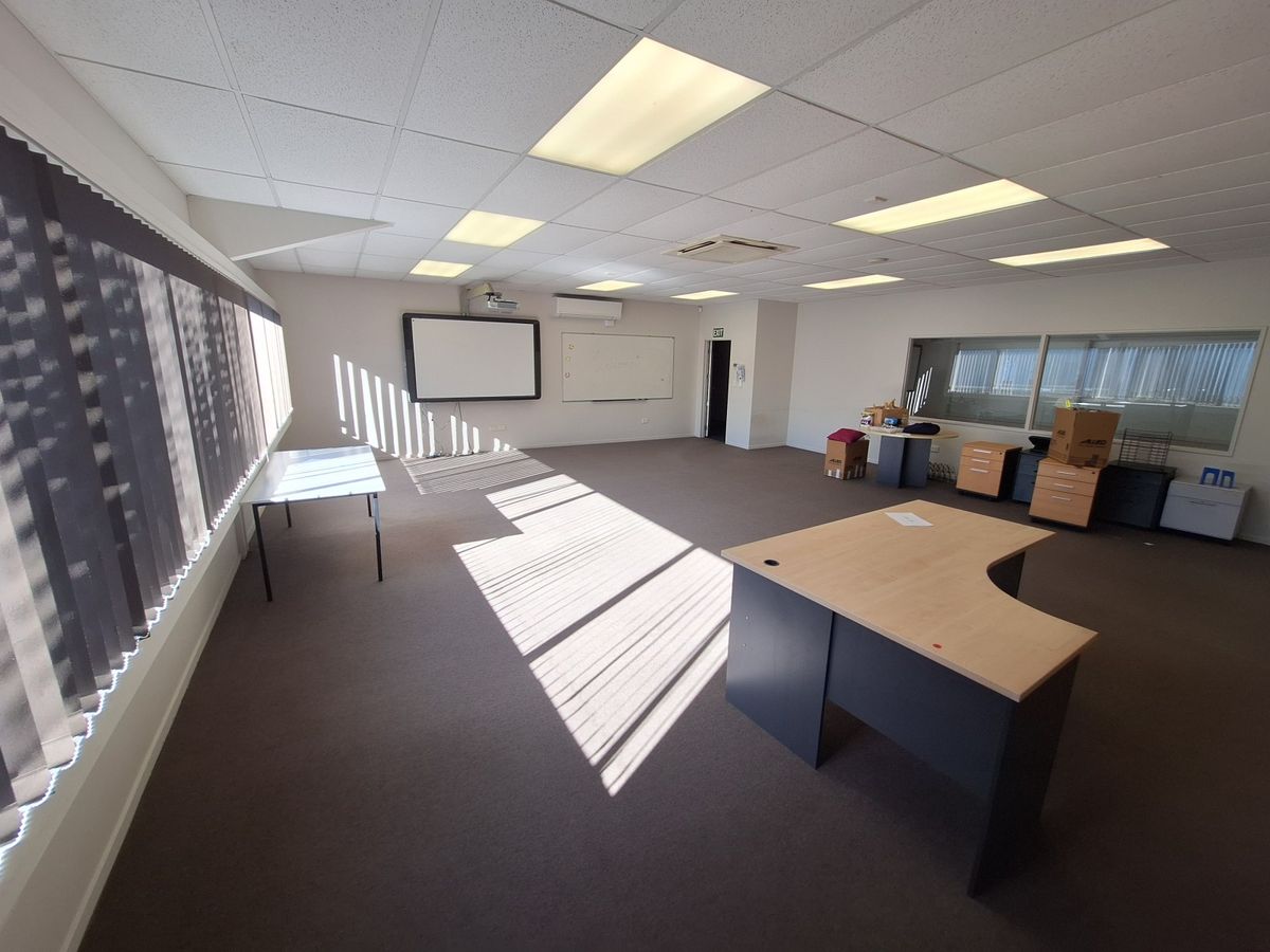 Office Space with Car Parks - Ansicht 3