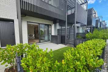 11/71 Hobsonville Point Road, Hobsonville