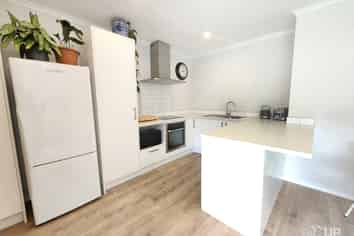 11/71 Hobsonville Point Road, Hobsonville