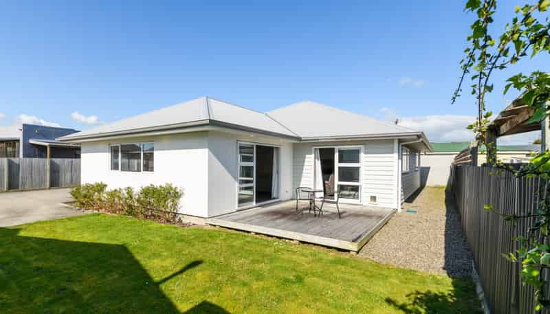 98 Ferguson Street, West End