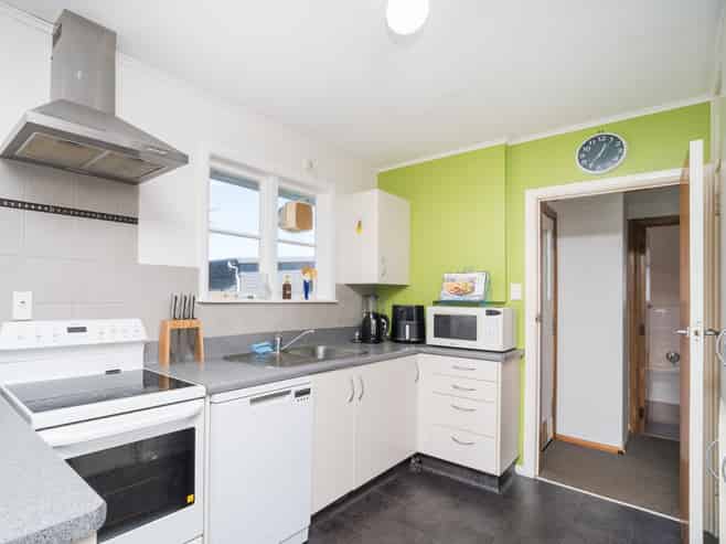 32 Aberdeen Avenue, Takaro