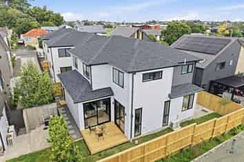 31B Range View Road, Mount Albert