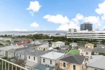 15/125 Grant Road, Thorndon