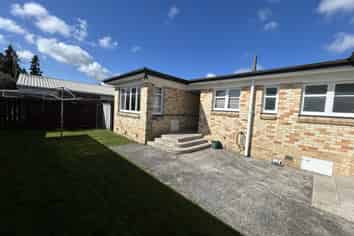 111 Cook Street, Hamilton East