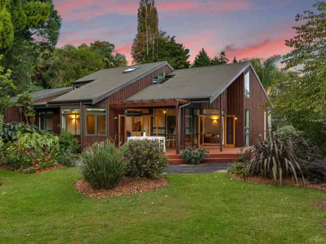 14 Dillon Place, Hamilton East