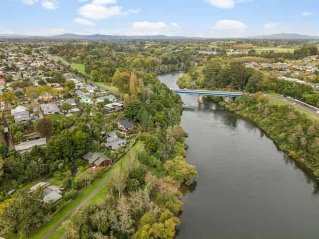 14 Dillon Place, Hamilton East